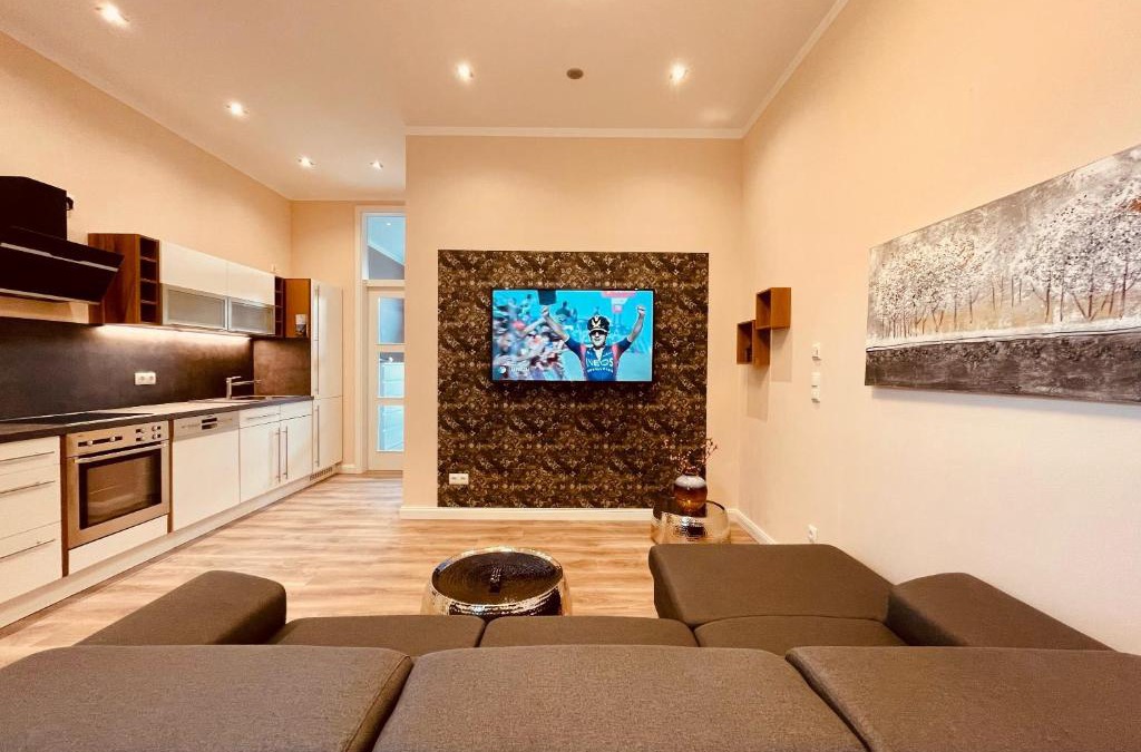 Dittelstedt Apartment | CASA REHSE I Loft-Apartment mit Gartenblick I kostenlos Parken & WLAN I Self-Check-in I 55Zoll-Smart&Kabel-TV I ÖPNV