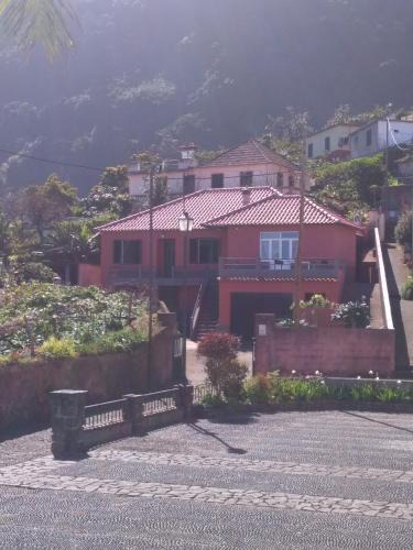 Arco de Sao Jorge House | Casa reizinho