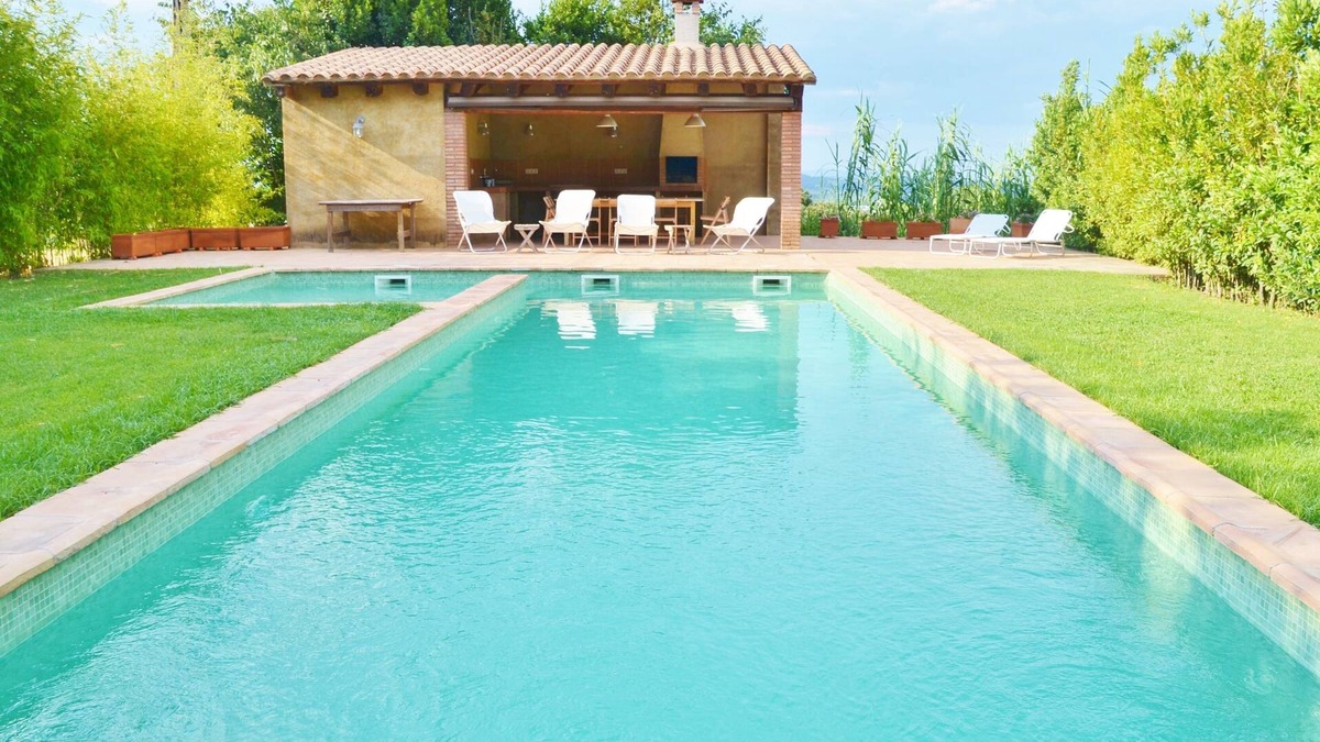 Celra House | CASA REY DE LAS VIÑAS - big private swimming pool and garden - Enjoy!