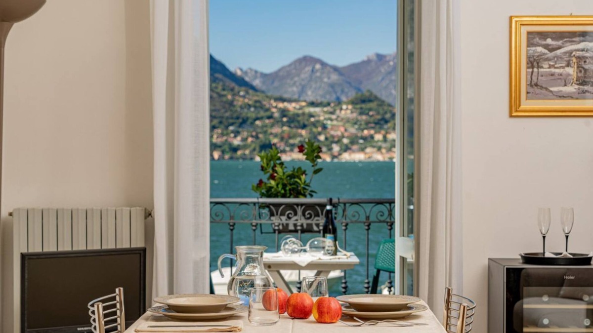 Varenna Apartment | Casa Riva on the lakeshore