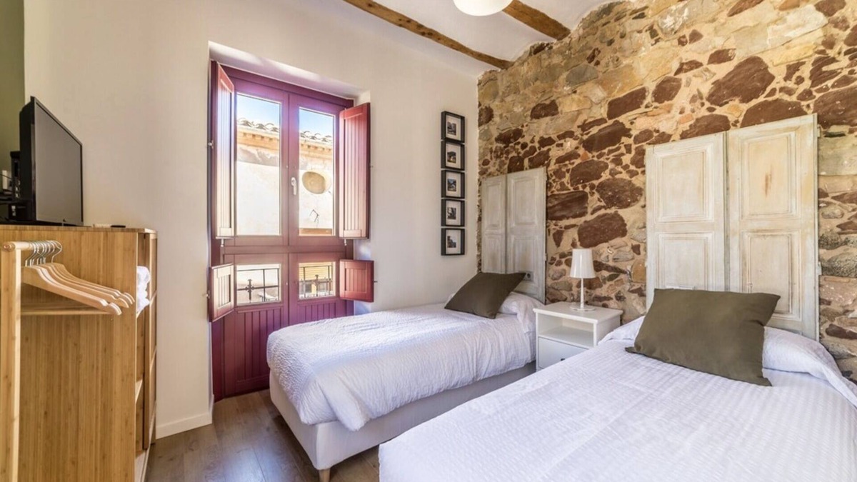 Prades Cottage | Casa Roja