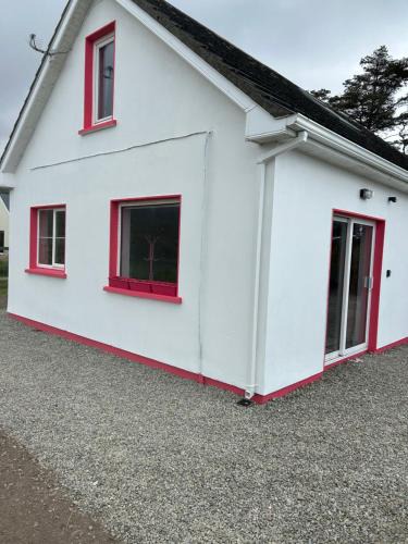 Schull House | Casa Rosa