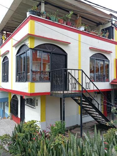 Pereira Apartment | Casa Rosas