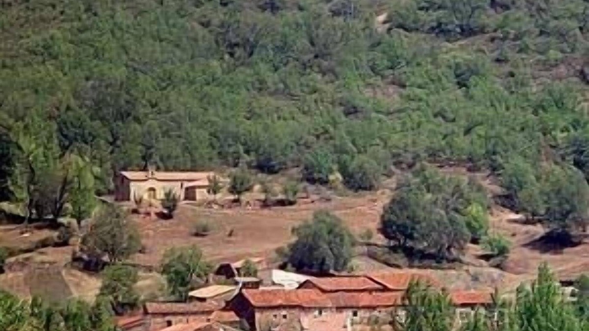 Salas de los Infantes Cottage | Casa Rural Castro for 6/7 people