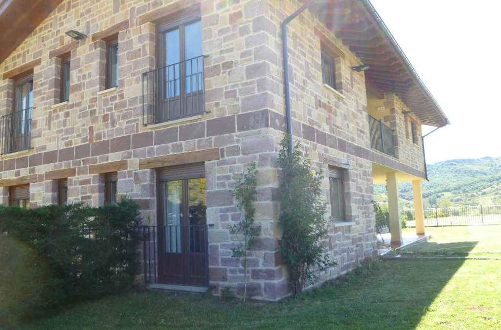 San Salvador de Cantamuda Ski Chalet | Casa rural LLOSA Planta PRIMERA y Planta BAJA