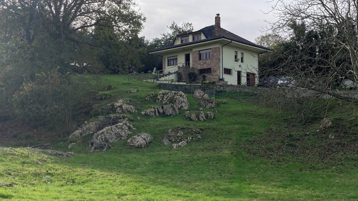 Lamadrid Ski Chalet | Casa Rural a 10 min de la Costa