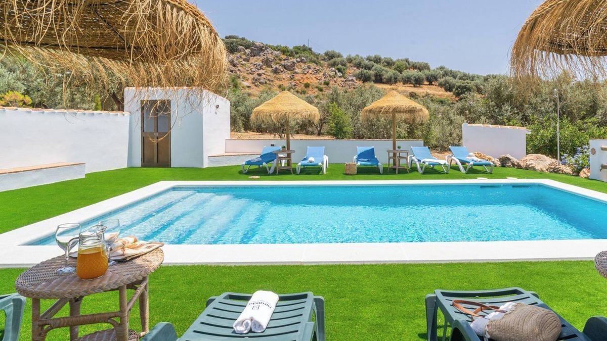 Periana Villa | Casa Rural Antonio y Esperanza Periana by Ruralidays