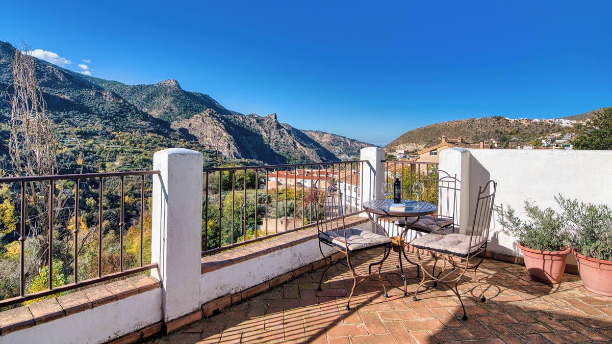 Guejar Sierra House | Casa Rural Arroyo de la Greda