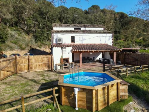 Vallgorguina House | Casa Rural Can Ricós - El Mirador del Montseny