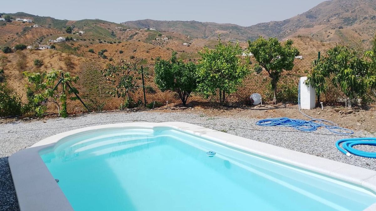 El Borge Villa | 'Casa Rural Cuesta Málaga' with Mountain Views, Private Pool, and Air Conditioning