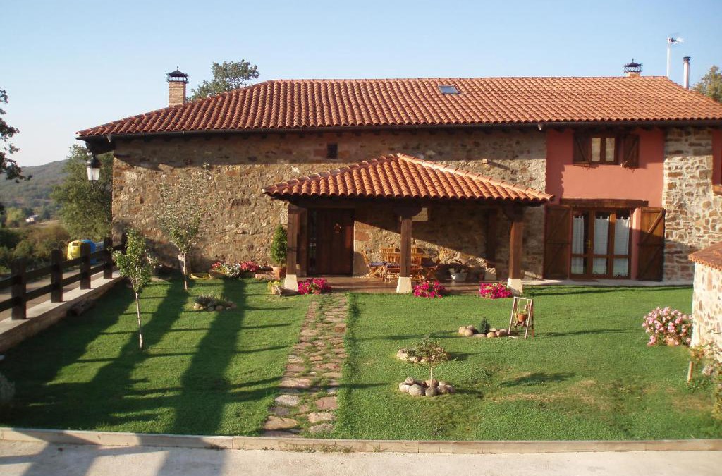 Pineda de la Sierra House | CASA RURAL EL HAYEDO