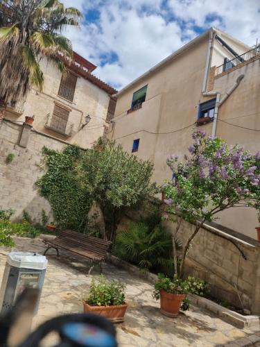 Valdeltormo House | Casa rural en un pueblo de Matarraña, Teruel Aragón