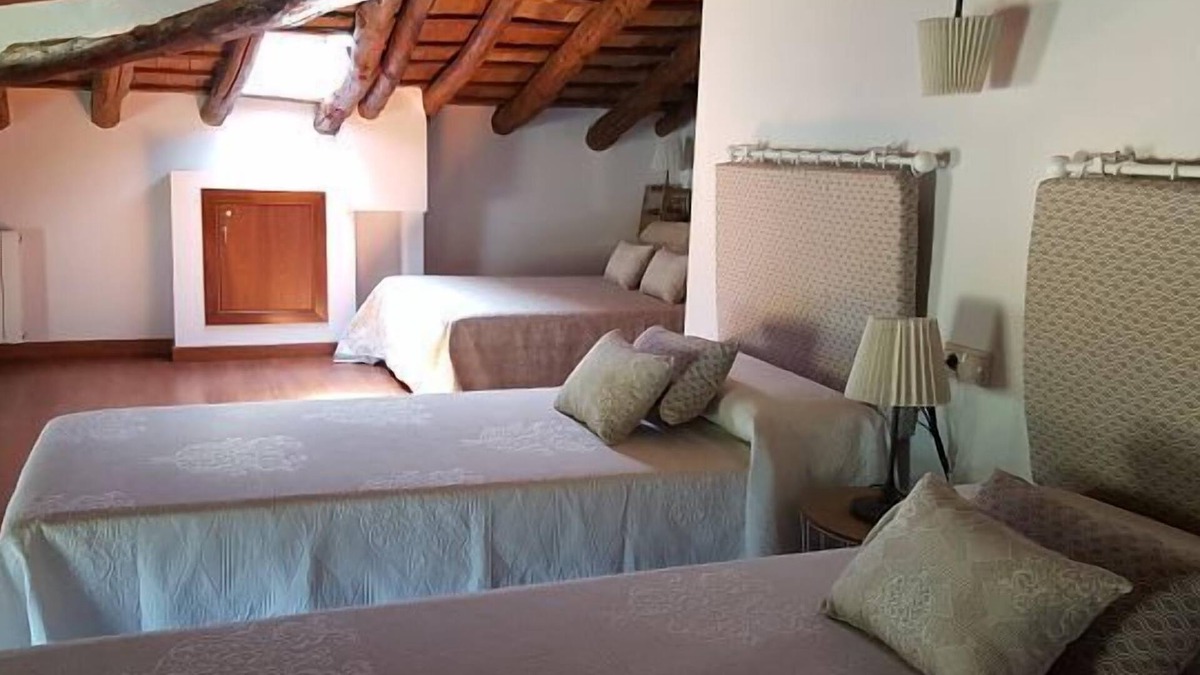 Banyeres de Mariola Cottage | Casa Rural La Alquería del Pilar for 10 people