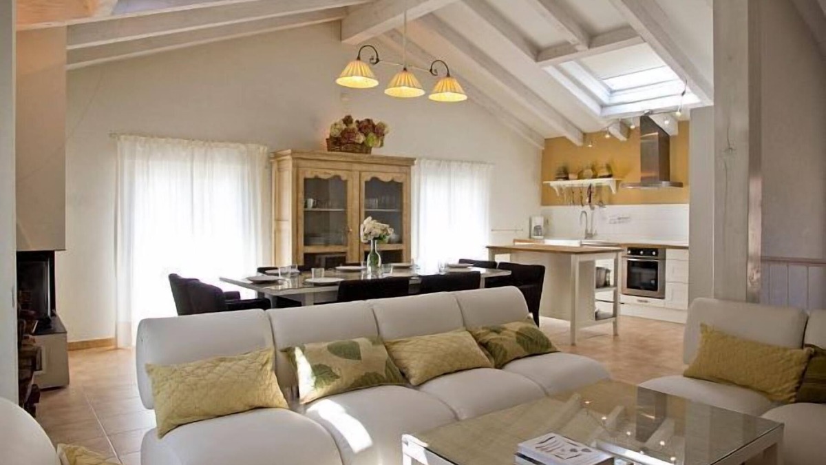 San Martin de de Amsscoa Cottage | Casa Rural Gailupa for 8-10 people