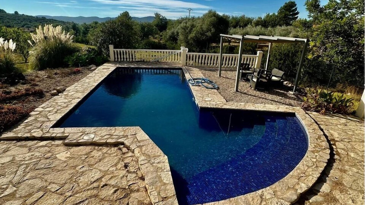 Calig House | Casa Rural Girasoles Calig Rental Holidays REF 046
