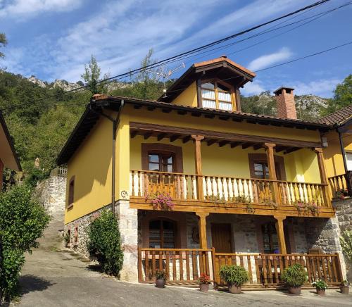 Sames House | Casa Rural La Galana