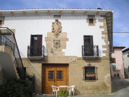 Abarzuza House | Casa Rural Laguao