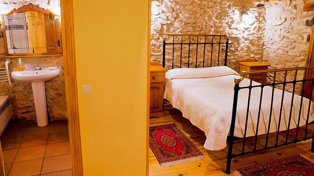 Tamajon House | Casa Rural Las Trojes