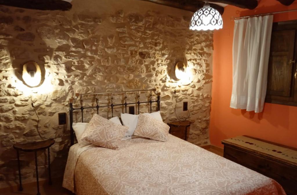 Rafales House | CASA RURAL LES ROQUETES