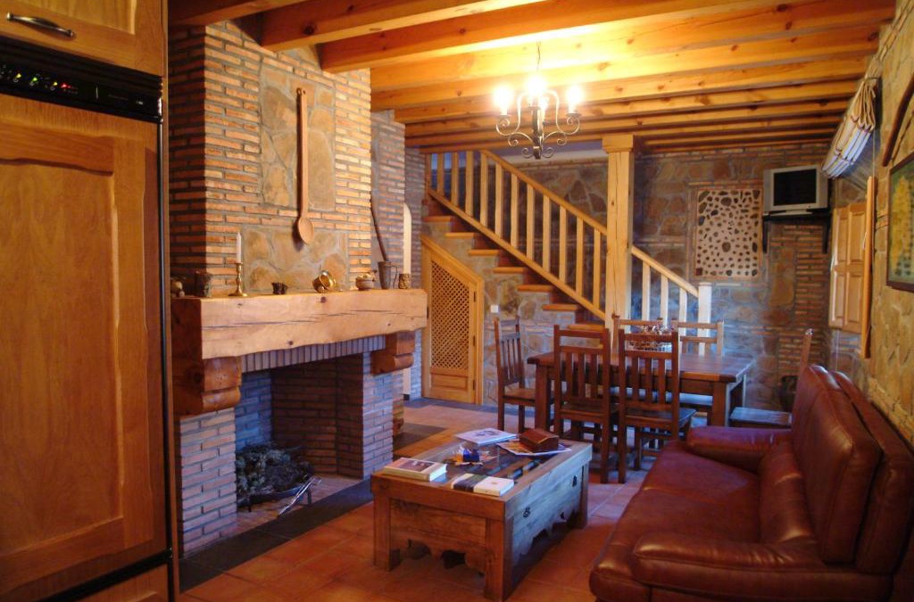 Navas de Estena House | Casa Rural María Victoria