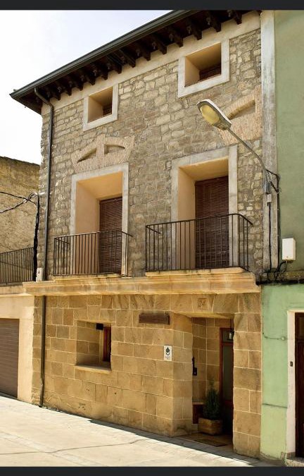 Tardienta House | Casa rural marga