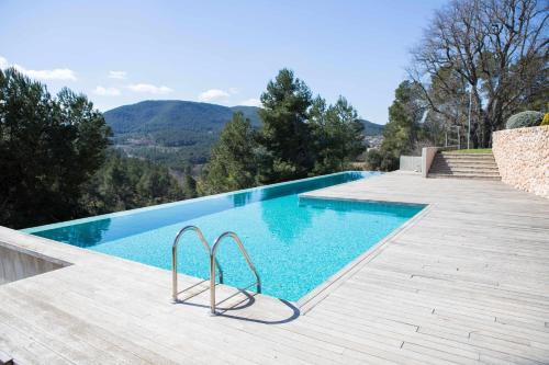 Aiguamurcia House | Casa rural Masia Les Apieres