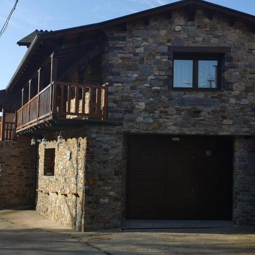 Puente de Domingo Florez House | Casa Rural Rio Cabrera