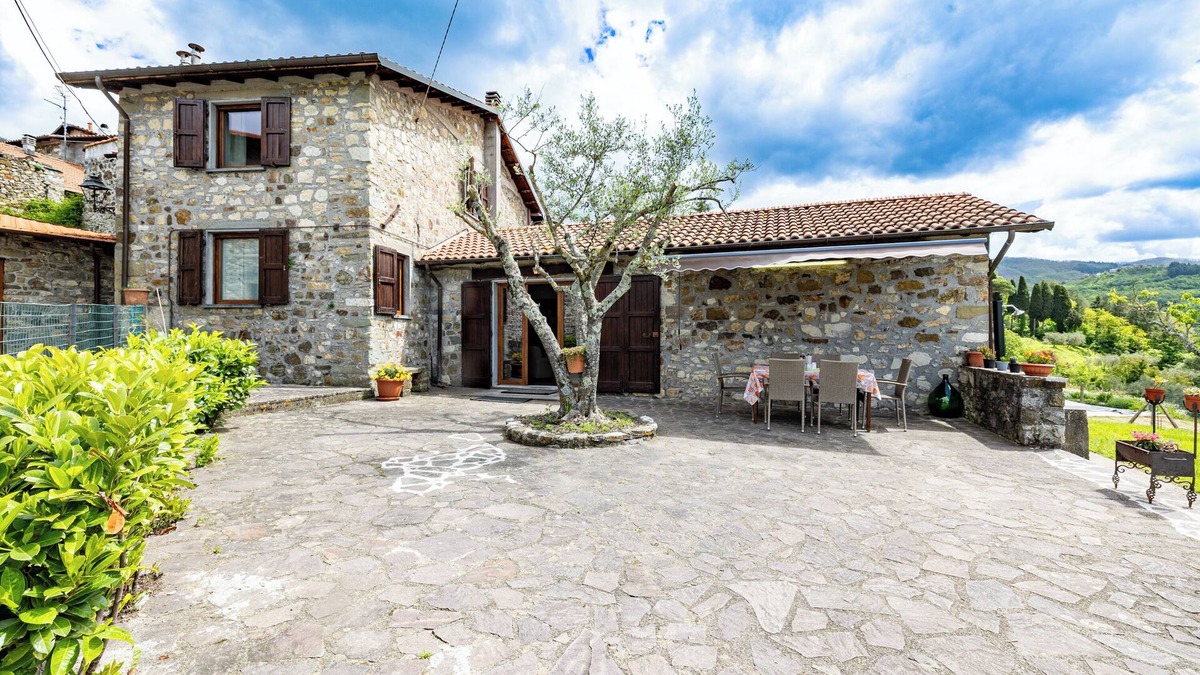 Casone Carpinelli House | Casa Sant'Anna - In Garfagnana, Minucciano, Italy
