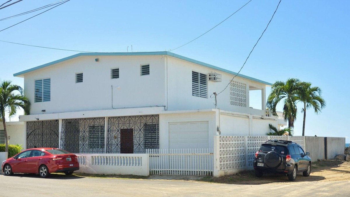 Stella Apartment | Casa Serrano Beach Front Property 1st floor