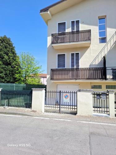 Zibido San Giacomo Apartment | Casa Sissi