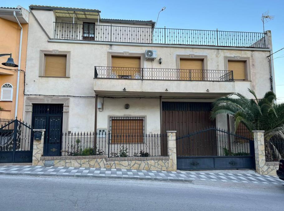 Belmez de la Moraleda House | Casa Sofía
