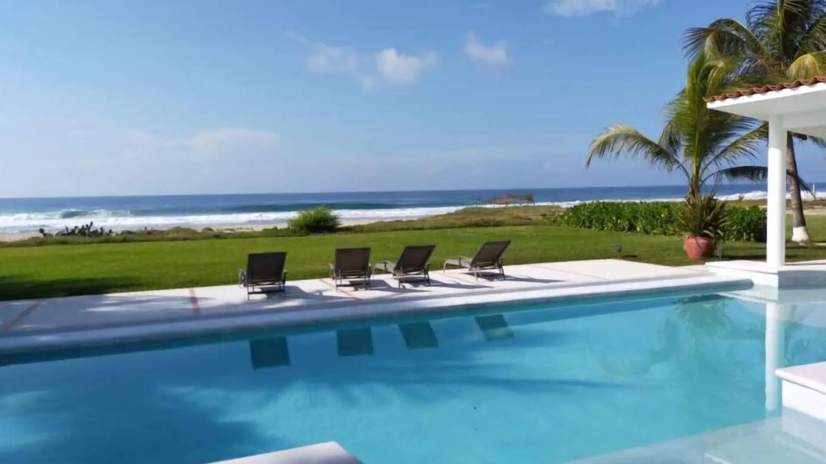 Jimenez House | Casa Sofia: 5 BR, 4.5 BA House in Puerto Escondido, Sleeps 15