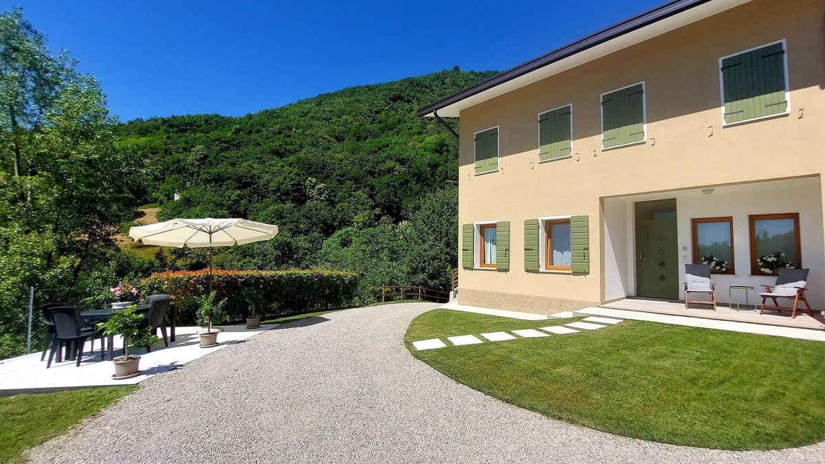 Valdobbiadene Apartment | Casa SU LA Riva, Lisi's Home