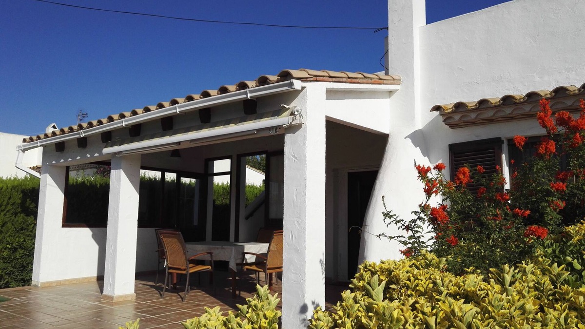 Torroella de Montgri House | Casa Sunnesching: beautiful holiday home for 6 persons with community pool