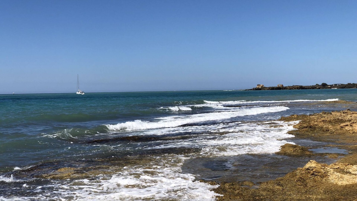 Punta Braccetto House | Casa Sunshine - the sun in the heart