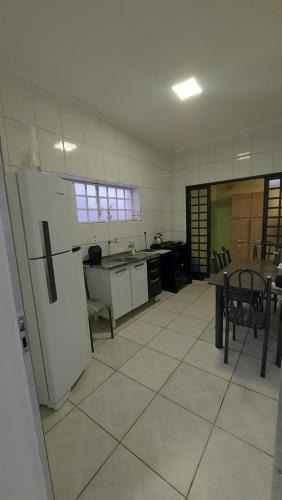 Mogi das Cruzes House | Casa térrea no centro ideal para famílias e trabalho