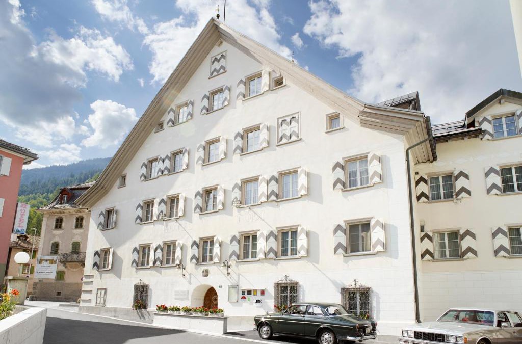 Trun Hotel | Casa Tödi Restaurant Hotel