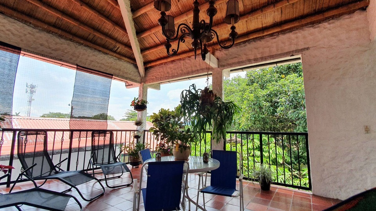 San Sebastian de Mariquita House | Casa Tipo Colonial con Ambiente Natural