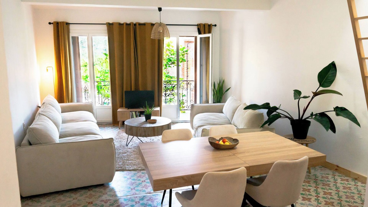 Tautavel Apartment | Casa Tramuntana offers spacious, bright and comfortable living space.