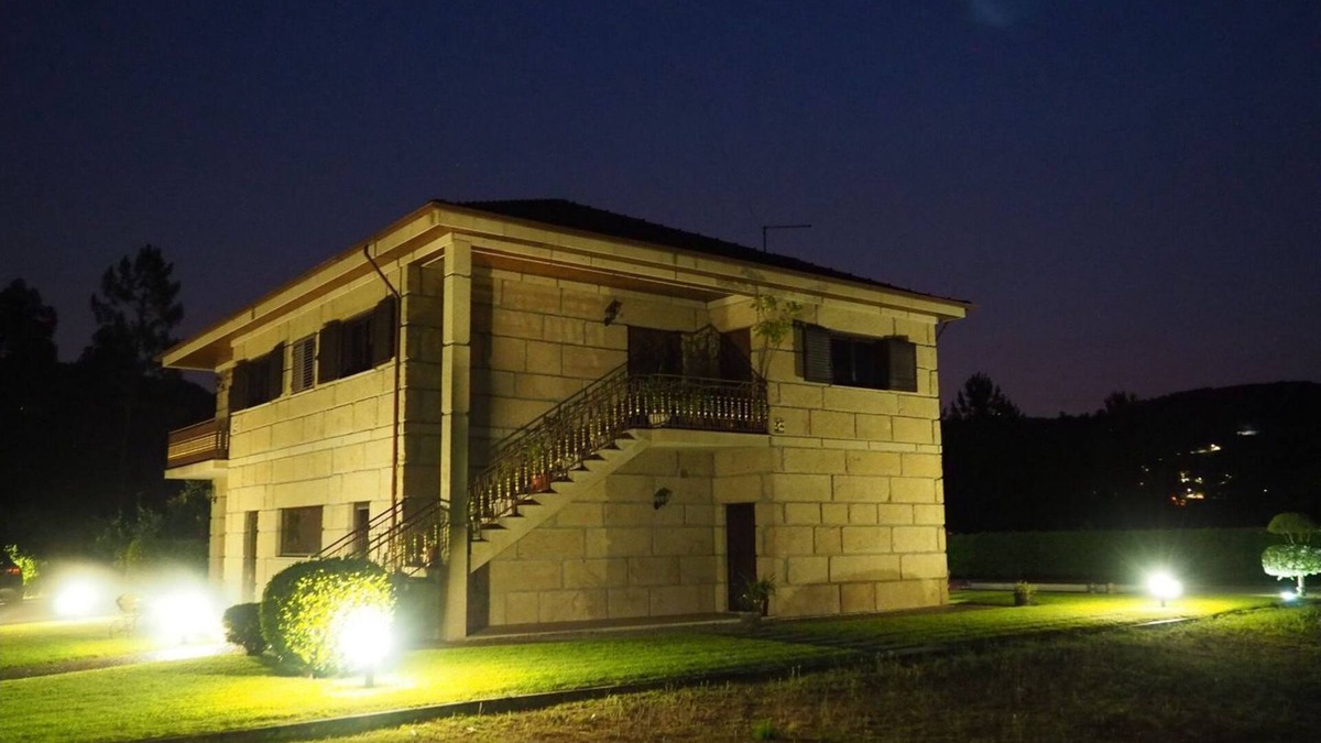 Britelo House | Casa Travessa do Monte by LovelyStay