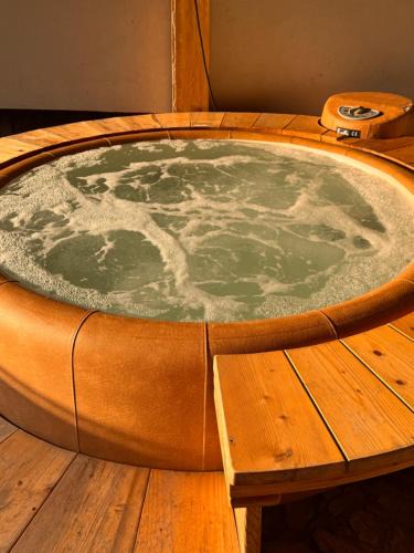 Pietroasa Ski Chalet | Casa Tudor