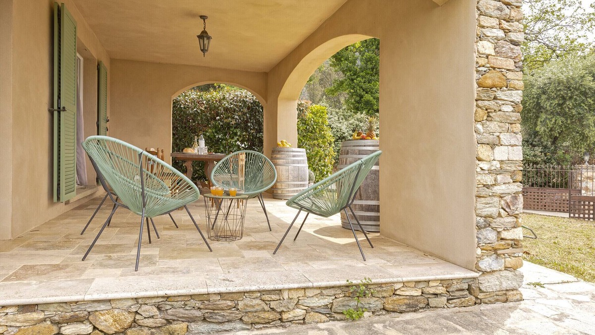Barbaggio Apartment | Casa U Castagnettu, renovated apartment in the vineyards of Patrimonio