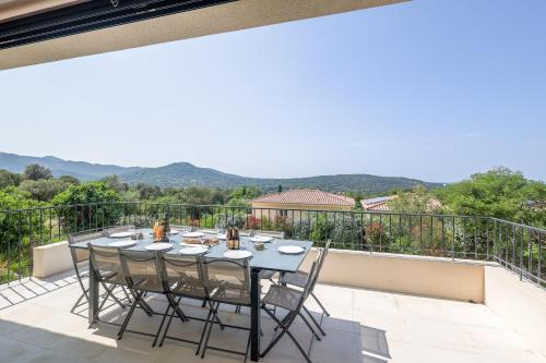 Palasca Villa | Casa Umbria - Villa climatisée avec piscine
