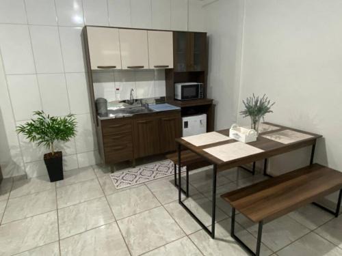 Coronel Vivida House | Casa Uni residencial 03