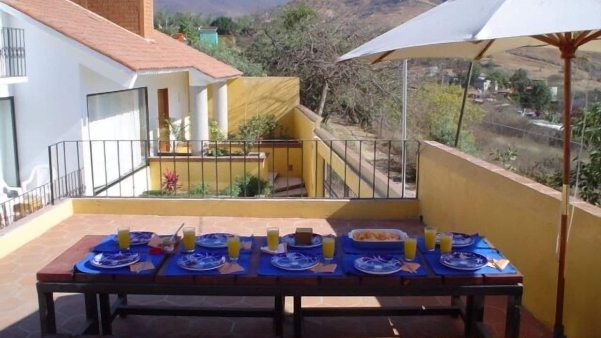 Oaxaca Villa | Casa Union, spacious villa with garden and spectacular mountain view