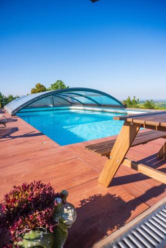 Torrone Villa | CASA VACANZA CON PISCINA,AREA GIOCHI BAMBINI.