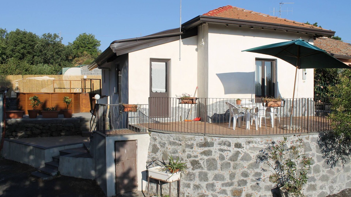 Rovittello House | Casa Vacanza Etna - A OASI OF PEACE AND SERENITY
