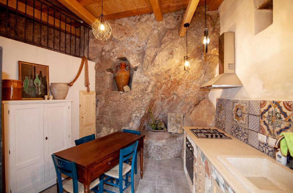 Forza d'Agro House | Casa Vacanza La Rocca