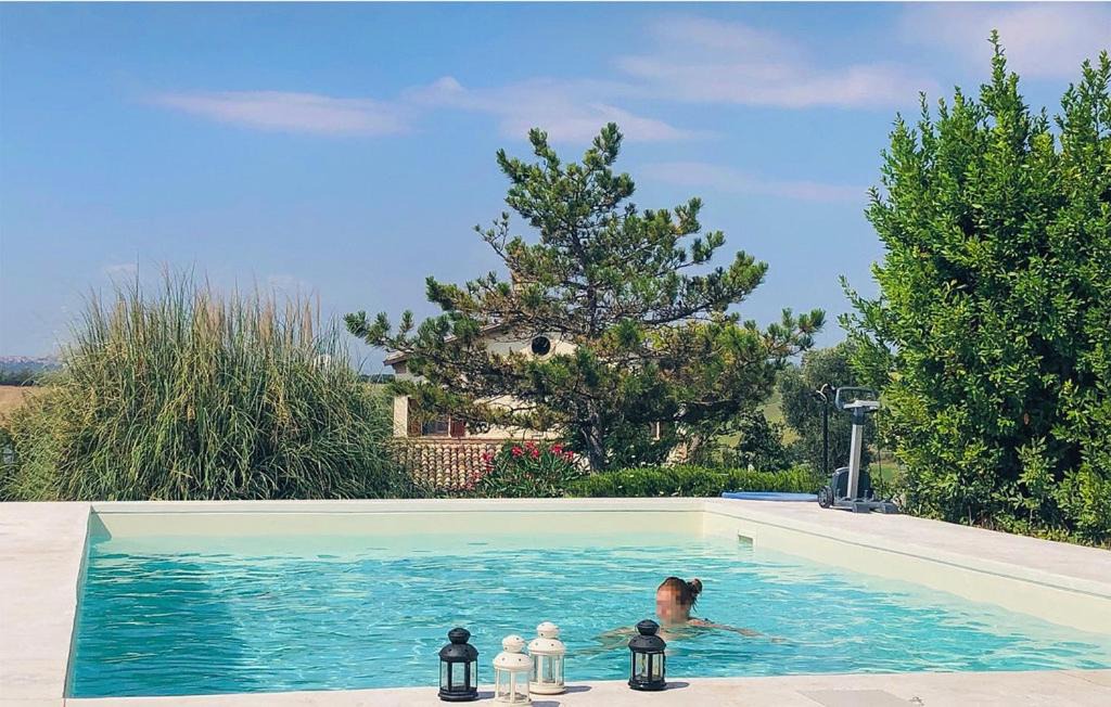 Montelupone House | Casa Vacanze con piscina - Villa Bentivoglio