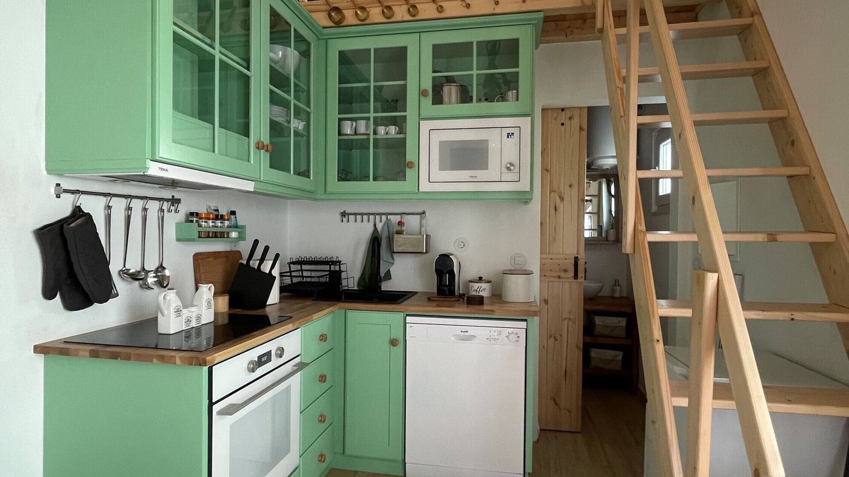 Cartaxo Villa | 'Casa Valada My Land' with Shared Pool, Wi-Fi and Air Conditioning